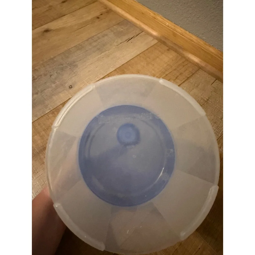 Tupperware Freezer Mates Round Container Blue Lid w/ Date Dial Storage Canister